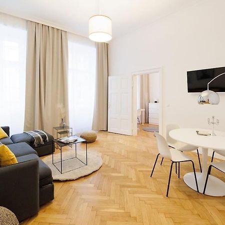 Franz 21 - Typical Viennese Apartment In The Heart Of Vídeň Exteriér fotografie