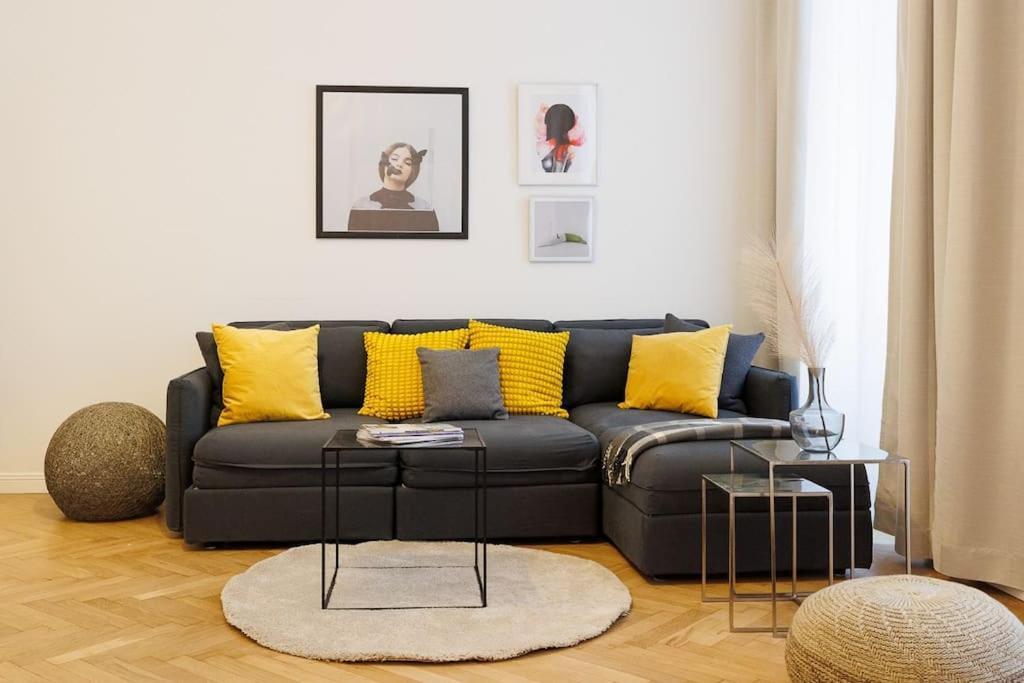 Franz 21 - Typical Viennese Apartment In The Heart Of Vídeň Exteriér fotografie